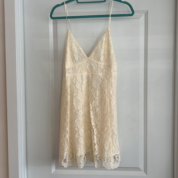 UO Kimchi Blue Valentina Lace Mini Dress - Picture 6 of 11